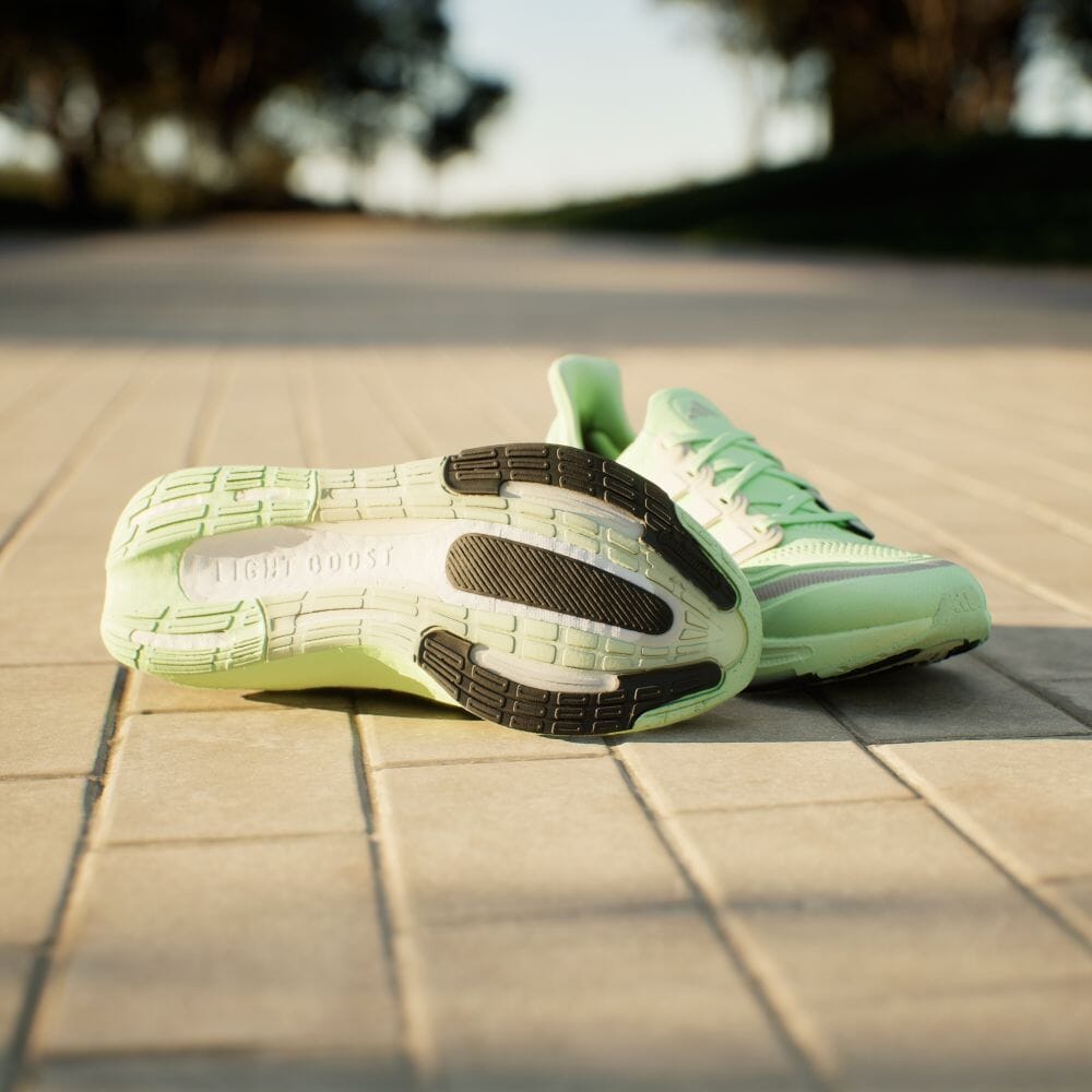 Adidas Unisex Sports Shoes Green Spark Ultra Boost IE3333 LIGHT Running