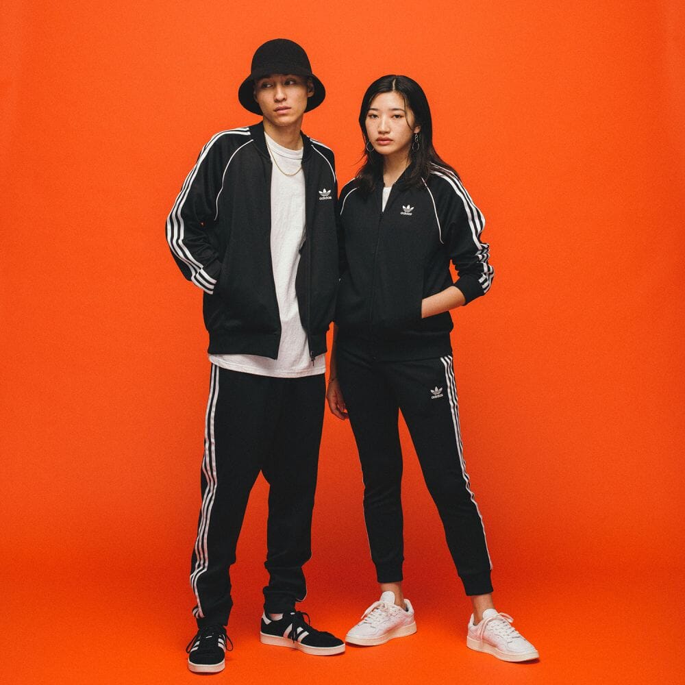 アディダス公式 オリジナルス トラックパンツ Sst Track Pants Emx19 Cw1275 Fm3807 オリジナルス メンズ ジャージ 通販 Adidas オンラインショップ