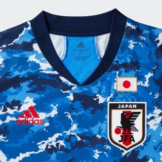 アディダス公式通販 サッカー日本代表 キッズ ホーム レプリカ ユニフォーム Japan Home Kids Jersey Gem06 Ed7345 ボーイズ サッカー ユニフォーム Adidas オンラインショップ