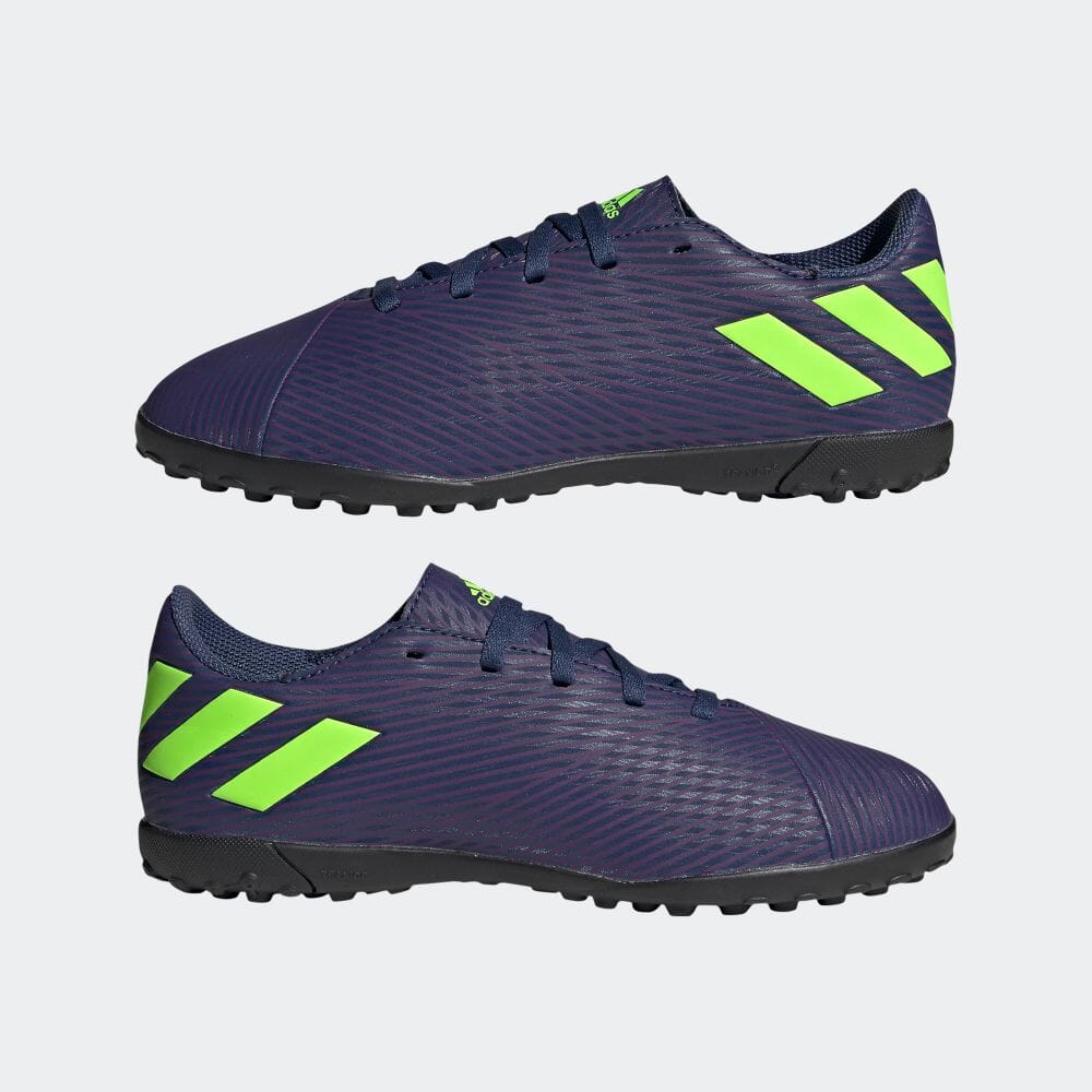 Adidas公式通販 ネメシス メッシ 19 4 Tf フットサル用 Nemeziz Messi 19 4 Turf Dqu57 Ef1818 ボーイズ サッカー スポーツシューズ アディダス オンラインショップ