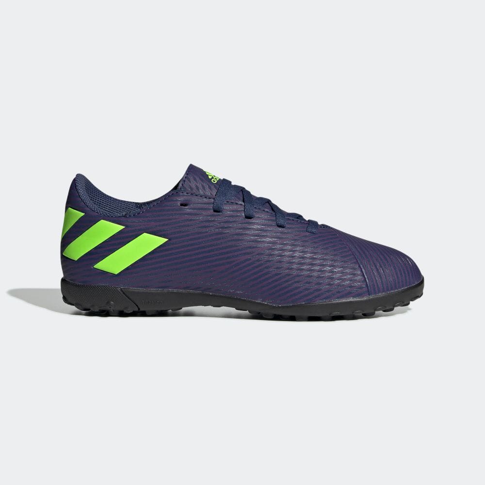 Adidas公式通販 ネメシス メッシ 19 4 Tf フットサル用 Nemeziz Messi 19 4 Turf Dqu57 Ef1818 ボーイズ サッカー スポーツシューズ アディダス オンラインショップ