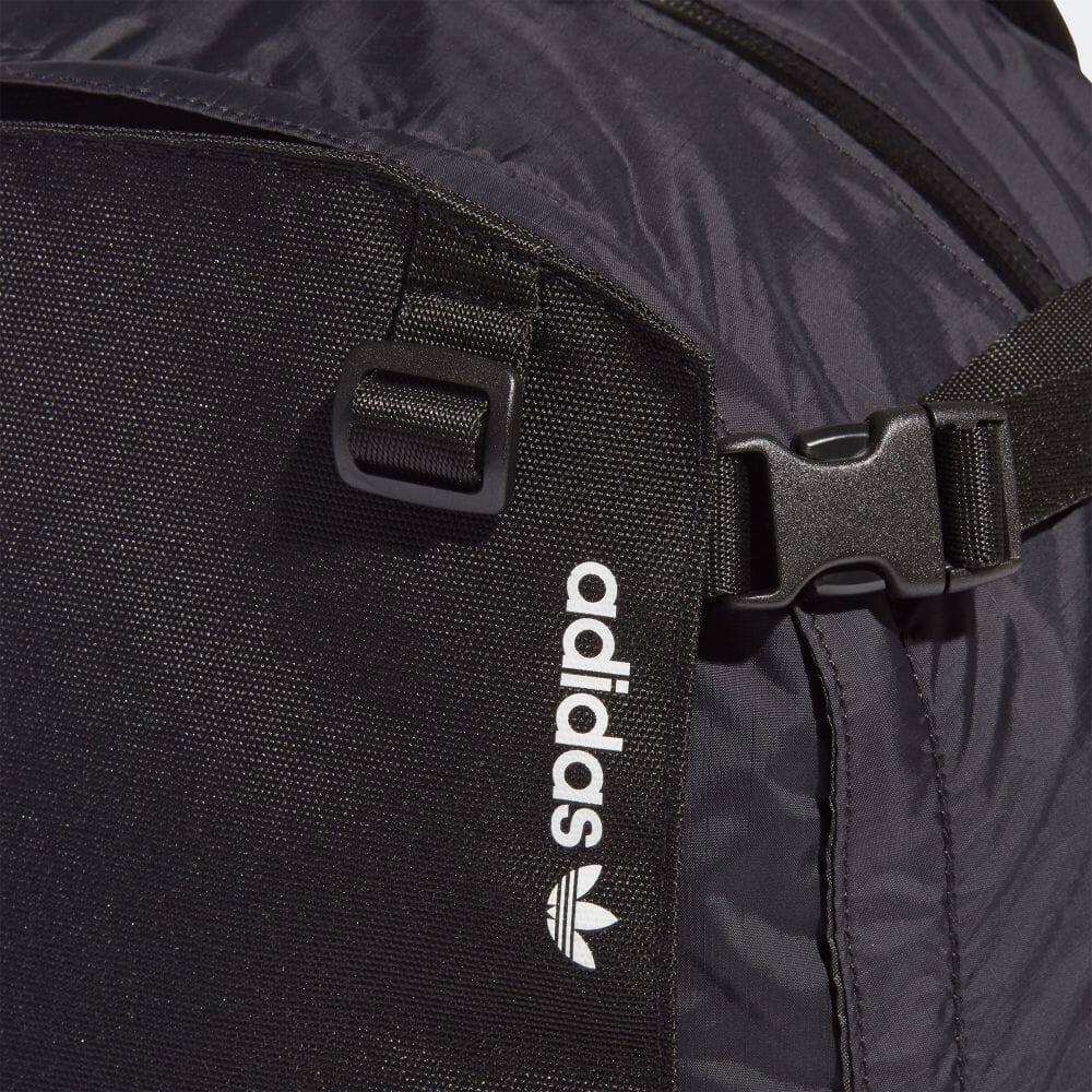 アディダス公式通販 アドベンチャー Cordura バックパック Gn2243 Gn2244 オリジナルス バックパック リュックサック Adidas