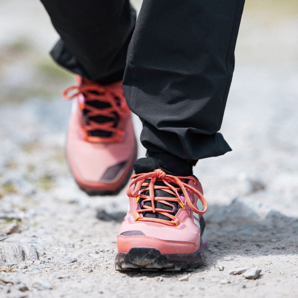 【アディダス公式通販】テレックス AX4 GORE-TEX ハイキング / Terrex AX4 GORE-TEX Hiking  [LGJ08]｜[GZ1728] [GZ3065]｜アディダス テレックス レディース アウトドア スポーツシューズ｜adidas オンラインショップ