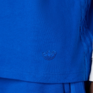 BLUE VERSION エッセンシャルズ Tシャツ（ジェンダーニュートラル）