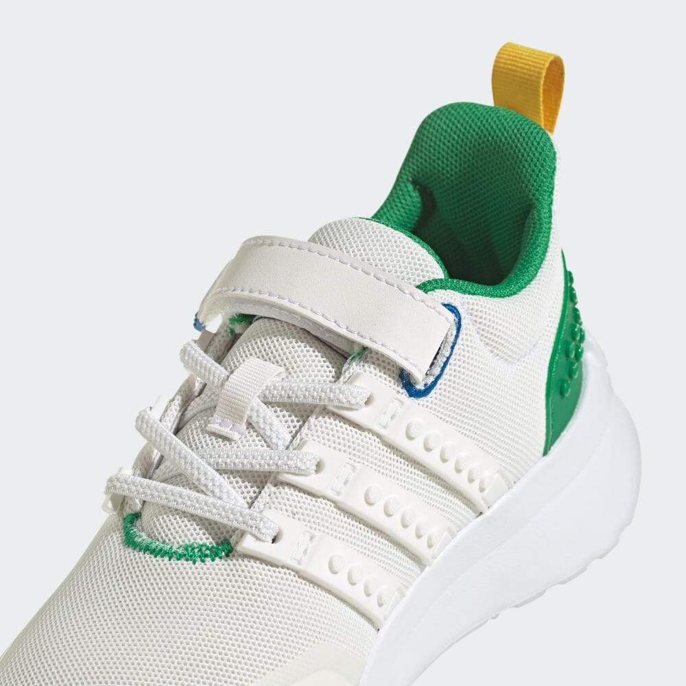 アディダス公式通販】adidas × LEGO レーサー TR21 エラスティック