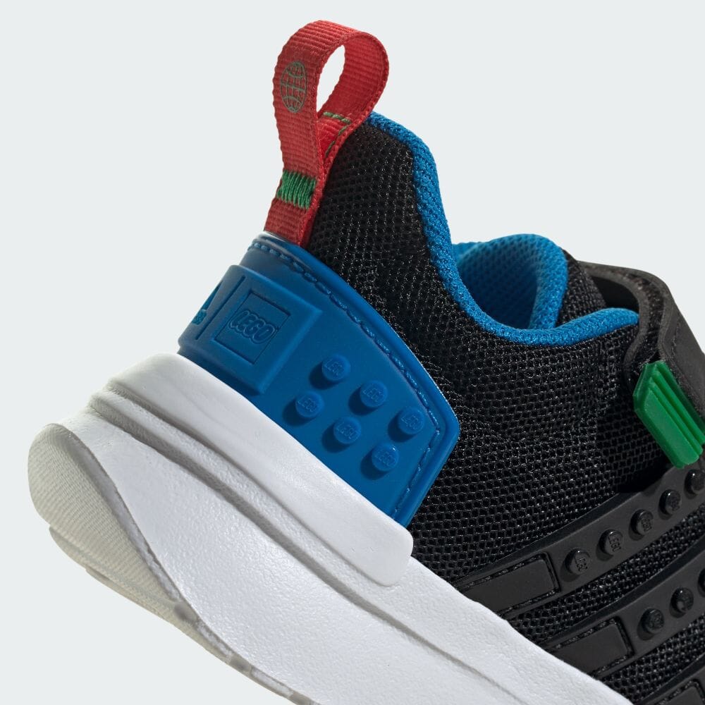 アディダス公式通販】adidas × LEGO レーサー TR21 エラスティック