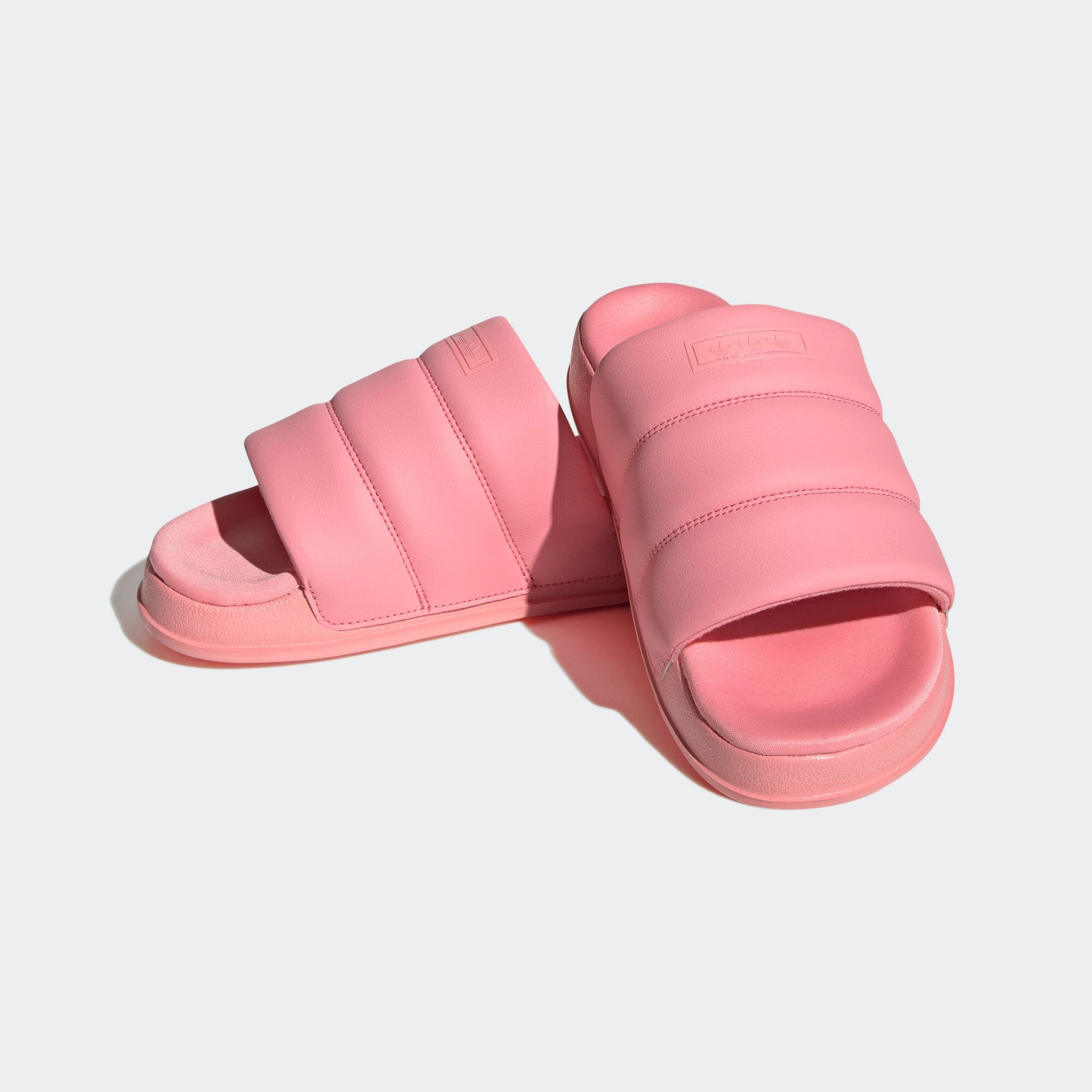 サンダル アディレッタ エッセンシャル サンダル Slides Essential