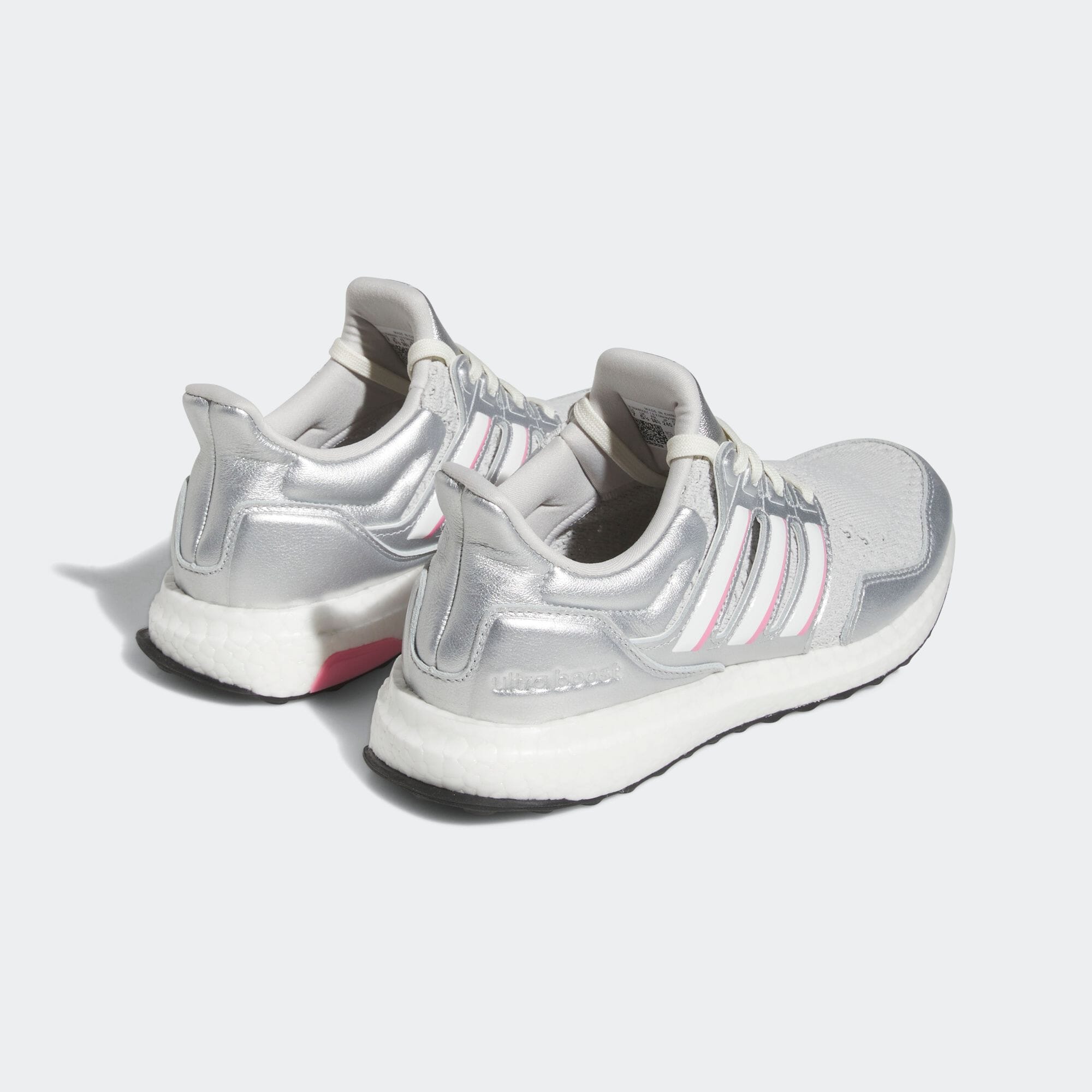 ウルトラブースト 1.0 × ディズニー 100 / Ultraboost 1.0 × Disney 100 レディース スポーツウェア