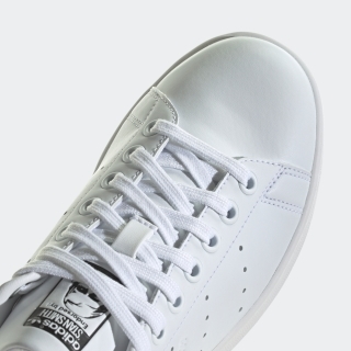 アディダス公式通販】スタンスミス / Stan Smith [MDC10]｜[HQ6652