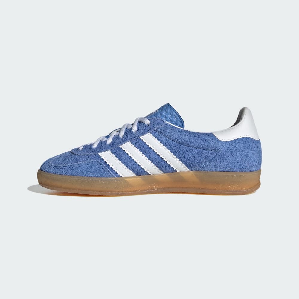 ガゼル インドア GAZELLE INDOOR HQ8717 27.5-