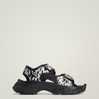 adidas by Stella McCartney Hika アウトドア サンダル / adidas by Stella McCartney Hika Outdoor Sandals