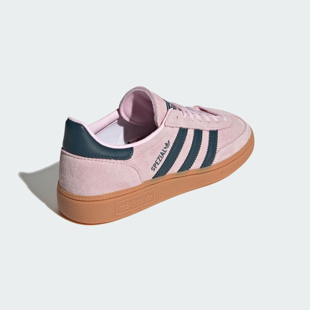 いつでもポイント10倍 25 新品 adidas HANDBALL SPEZIAL W IF6561