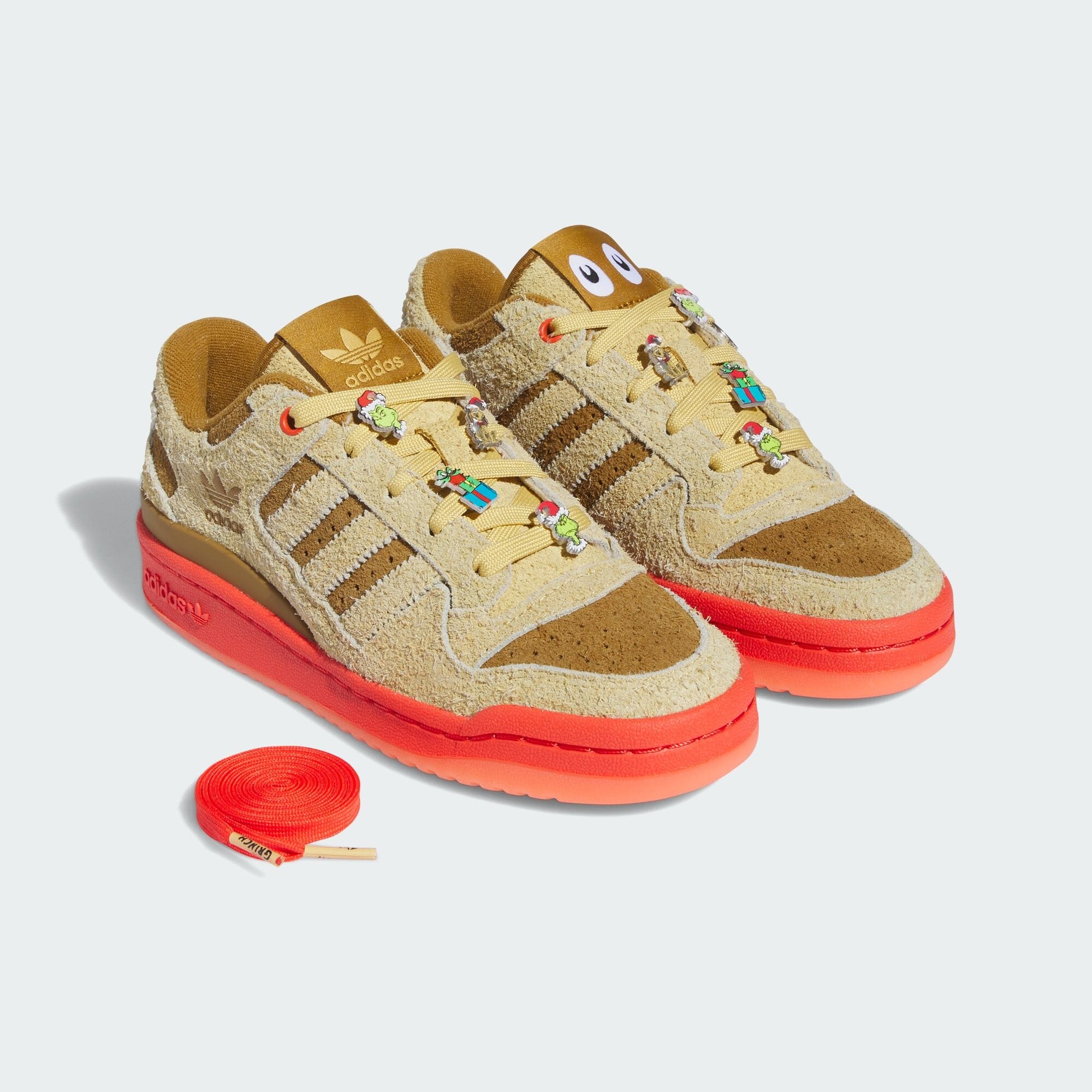 adidas×グリンチ コラボスニーカー 24.5cmお売りします