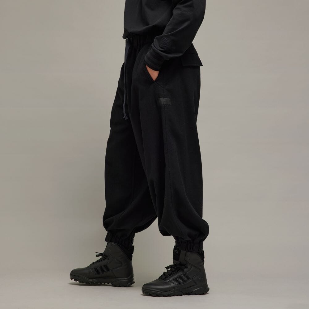 アディダス公式通販】Y-3 WOOL FLANNEL WIDE CARGO PANTS [GZI43