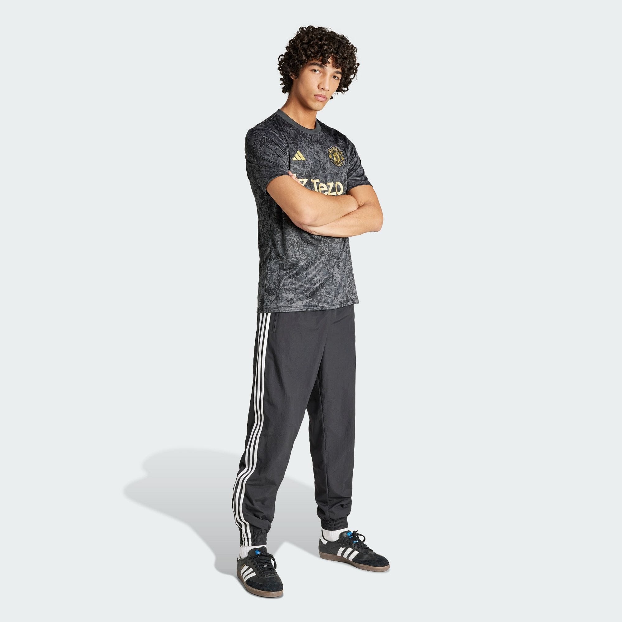 アディダス adidas 返品可 サッカー マンチェスター