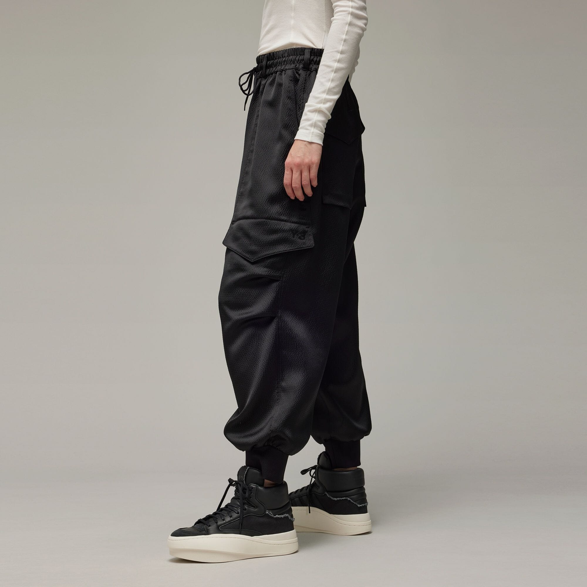 Y-3 TECH SEERSUCKER CARGO PANTS